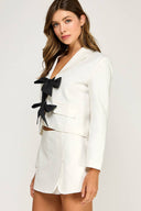 THE PRETTY LITTLE BOW BLAZER