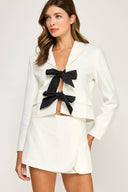 THE PRETTY LITTLE BOW BLAZER